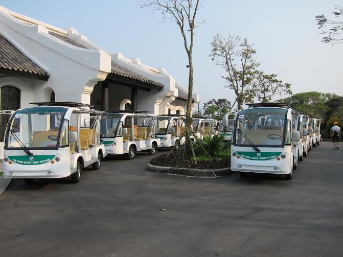 xe dien du lịch da nang phuc vu cho tham quan khach hang